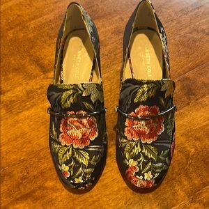 Kenneth Cole Women's Floral Black Loafers